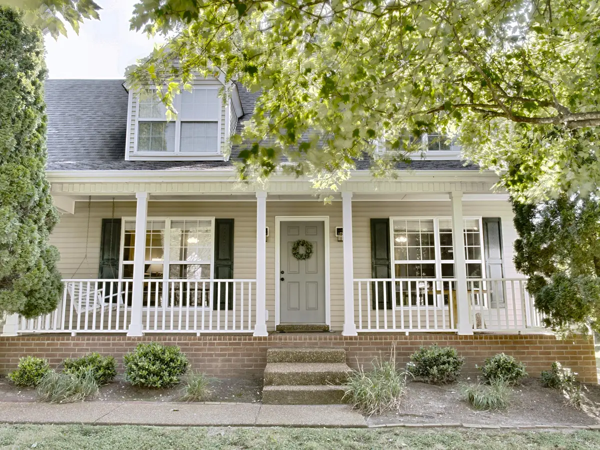 1622 Bryson Cv, Thompsons Station, TN 37179 - #1