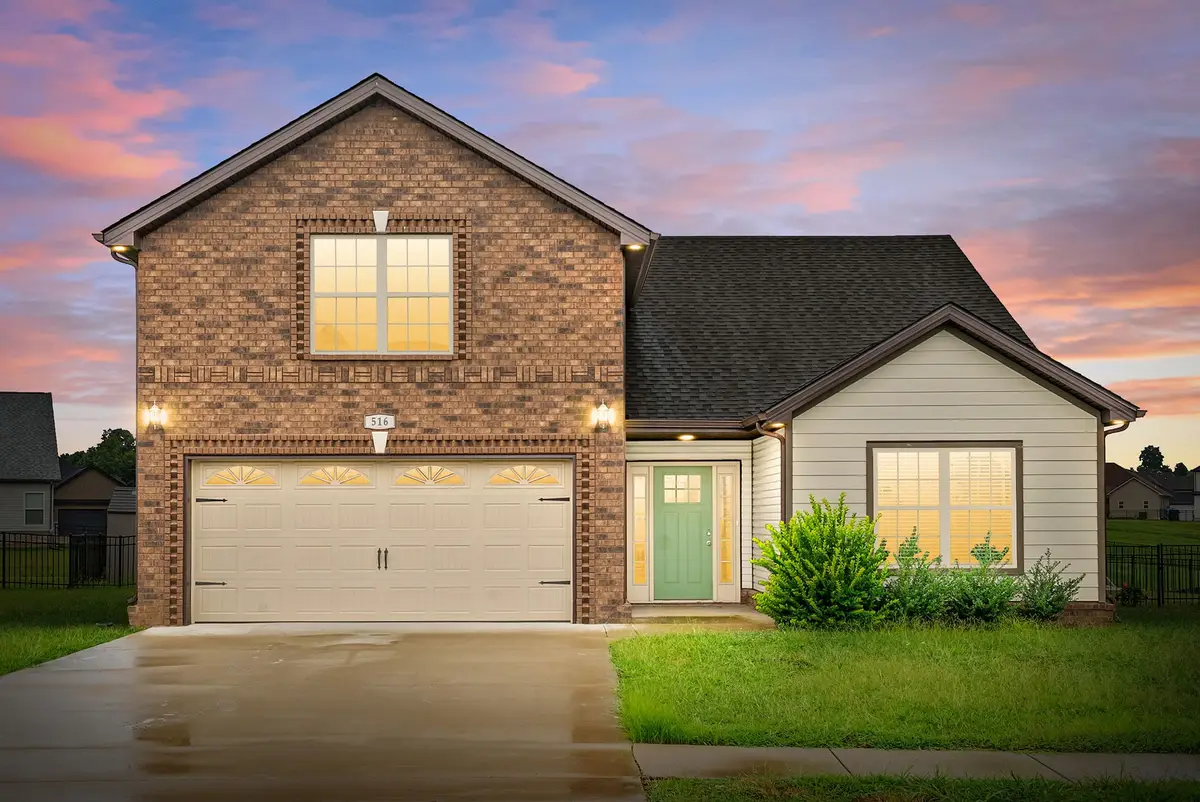 516 Castle Pinckney Ln, Clarksville, TN 37042 - #1