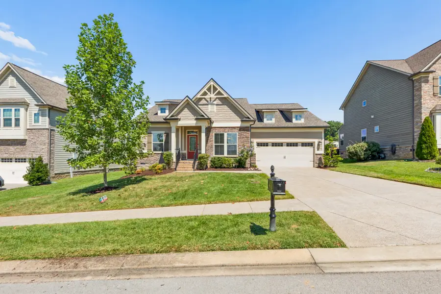 6910 Wellsford Ln, College Grove, TN 37046 - #2