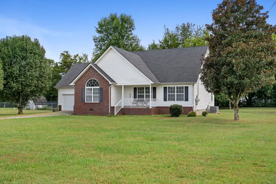 2431 Vanlawn Ln, Christiana, TN 37037 - #2