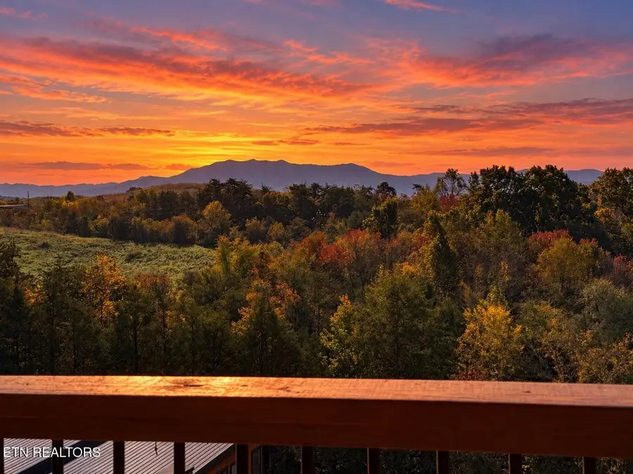 1587 Rainbow Ridge Way, Sevierville, TN 37862 - #2