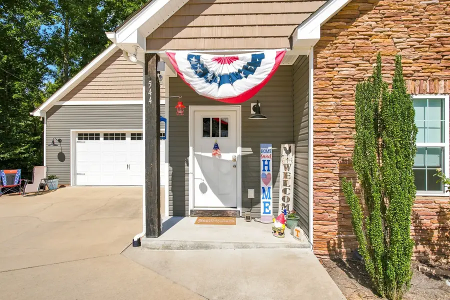 544 Aubrey Ln, Burns, TN 37029 - #3