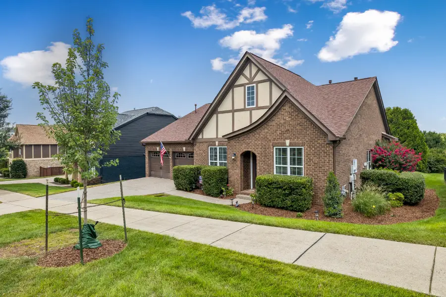 379 Alfred Ladd Rd E, Franklin, TN 37064 - #3