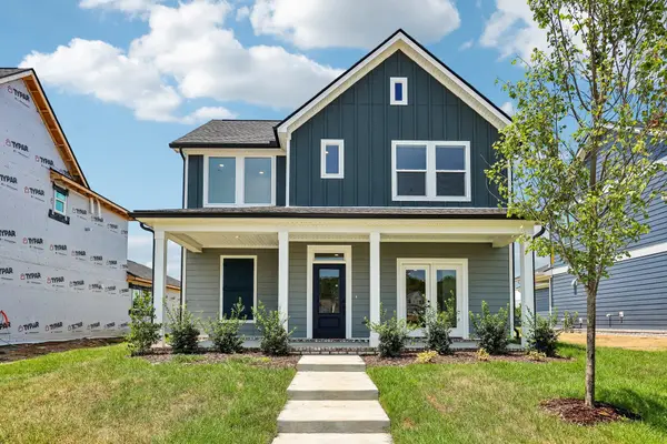 758 Caddy Xing, Columbia, TN 38401