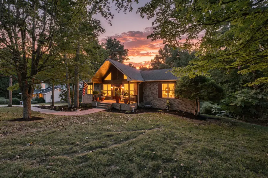 1003 Red Oak Dr, Greenbrier, TN 37073 - #2