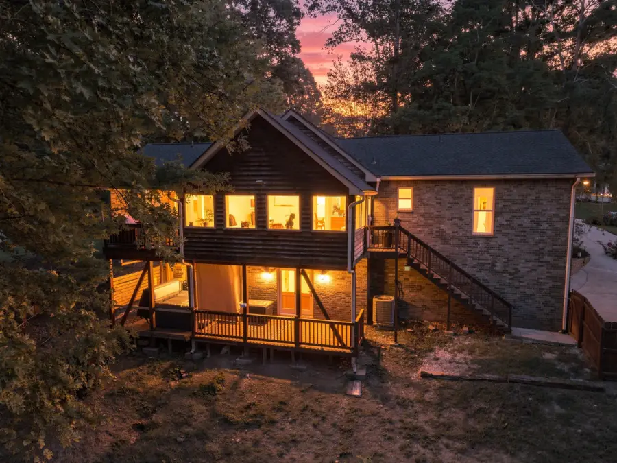 1003 Red Oak Dr, Greenbrier, TN 37073 - #3