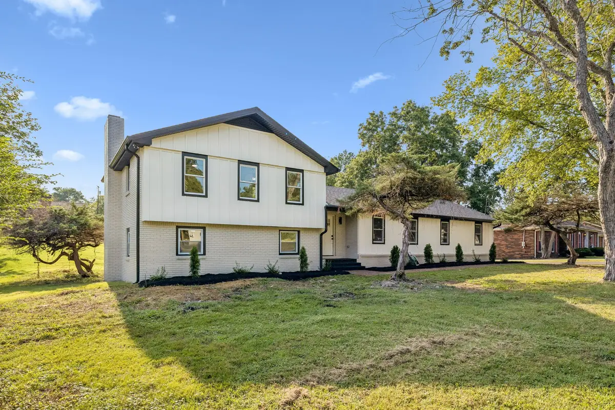 1284 Cheyenne Blvd, Madison, TN 37115 - #1