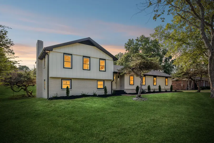 1284 Cheyenne Blvd, Madison, TN 37115 - #2