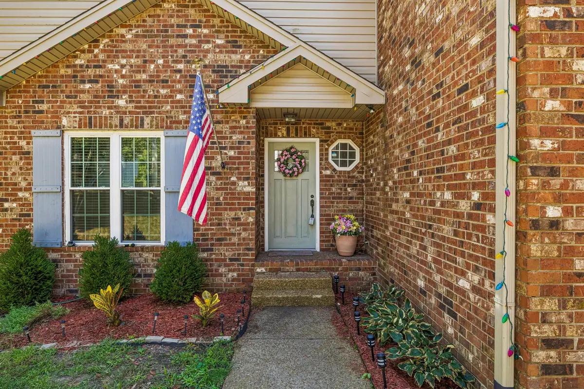 141 Scenic Harpeth Dr, Kingston Springs, TN 37082 - #1
