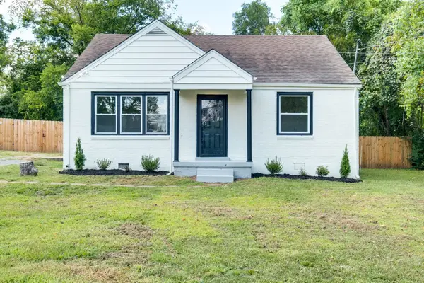 1100 Gibson Dr, Madison, TN 37115