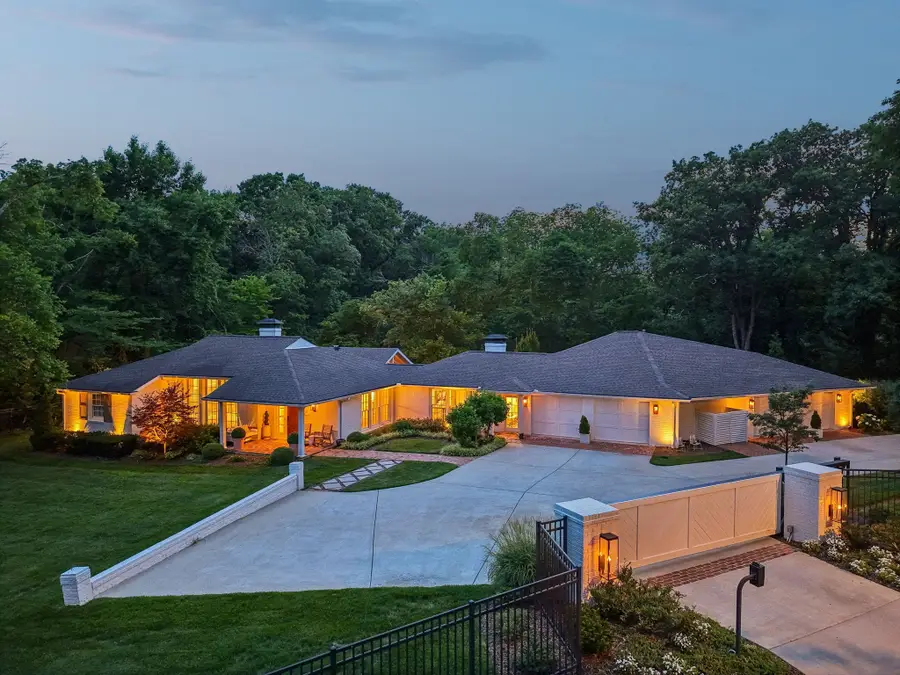 6010 Hickory Valley Rd, Nashville, TN 37205 - #2