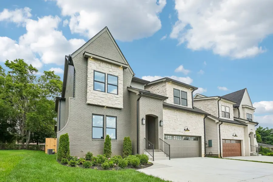2814 Harriette Ct, Nashville, TN 37206 - #2