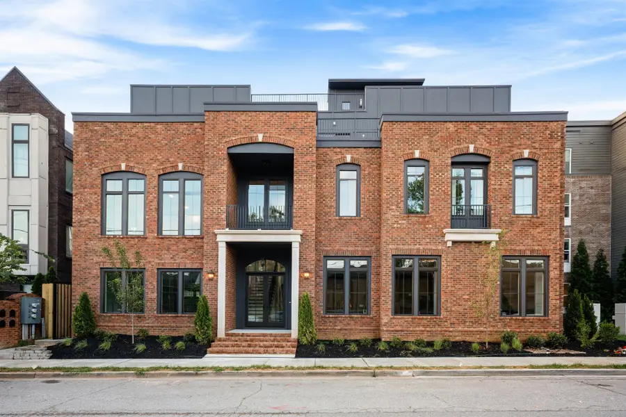 1208A Hawkins St, Nashville, TN 37203 - #2