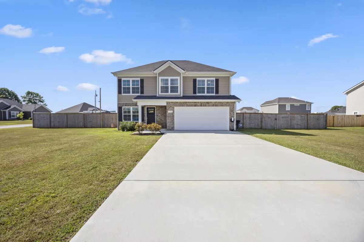 170 Frost St, Decherd, TN 37324 - #1