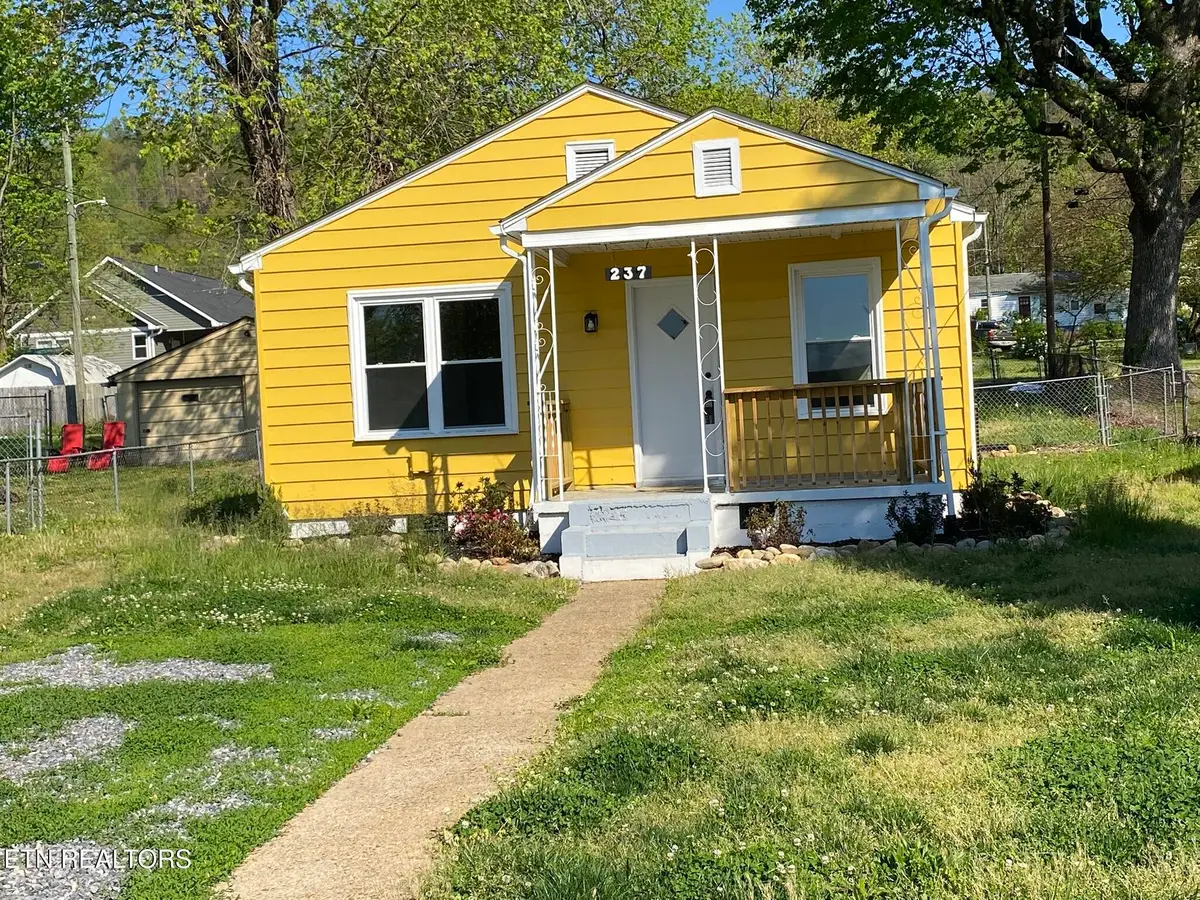 237 Atlantic Ave, Knoxville, TN 37917 - #1