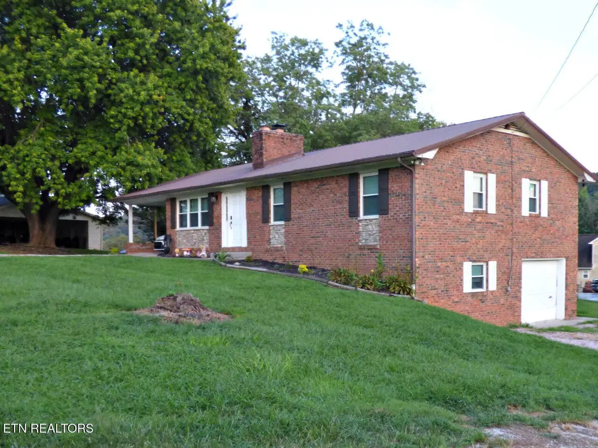 1107 Smyth Street, New Tazewell, TN 37825 - #1
