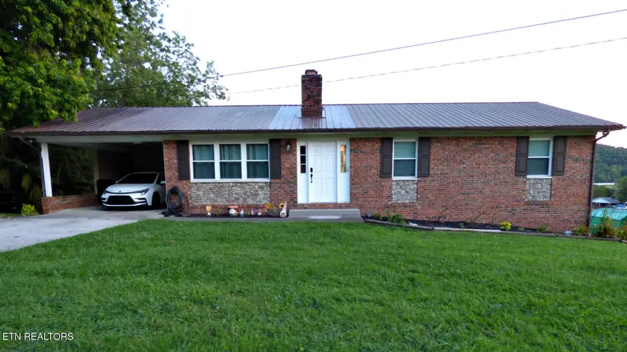 1107 Smyth Street, New Tazewell, TN 37825 - #2