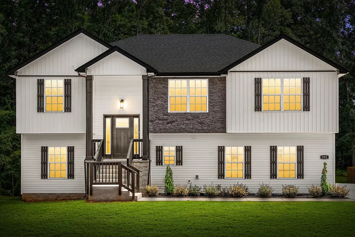 2032 Basham Ln, Clarksville, TN 37043 - #1