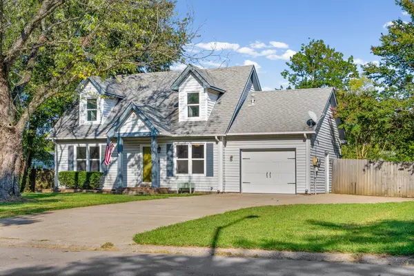 309 Kelsey Dr, Clarksville, TN 37042