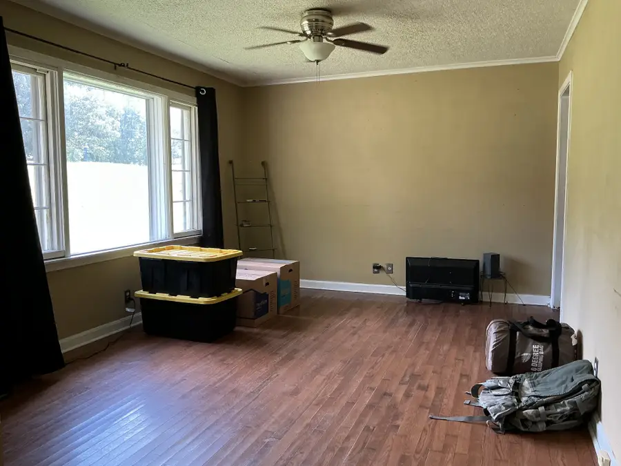 32 Humboldt Hwy, Trenton, TN 38382 - #2