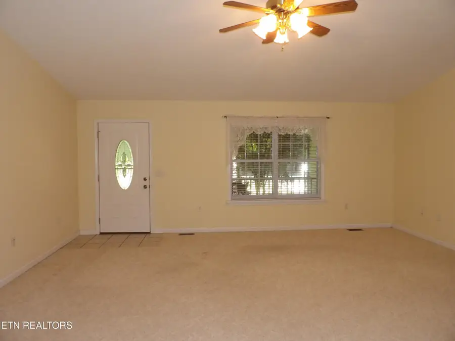 4017 Sioux Rd, Crossville, TN 38572 - #2