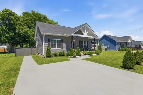 208 15th Ave E, Springfield, TN 37172 - #2