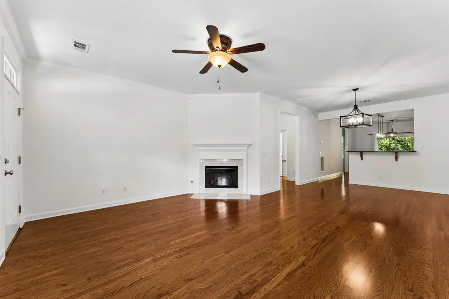 2058 Traemoor Village Dr, Nashville, TN 37209 - #3
