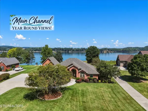 2360 Wild Pear Tr, Dandridge, TN 37725