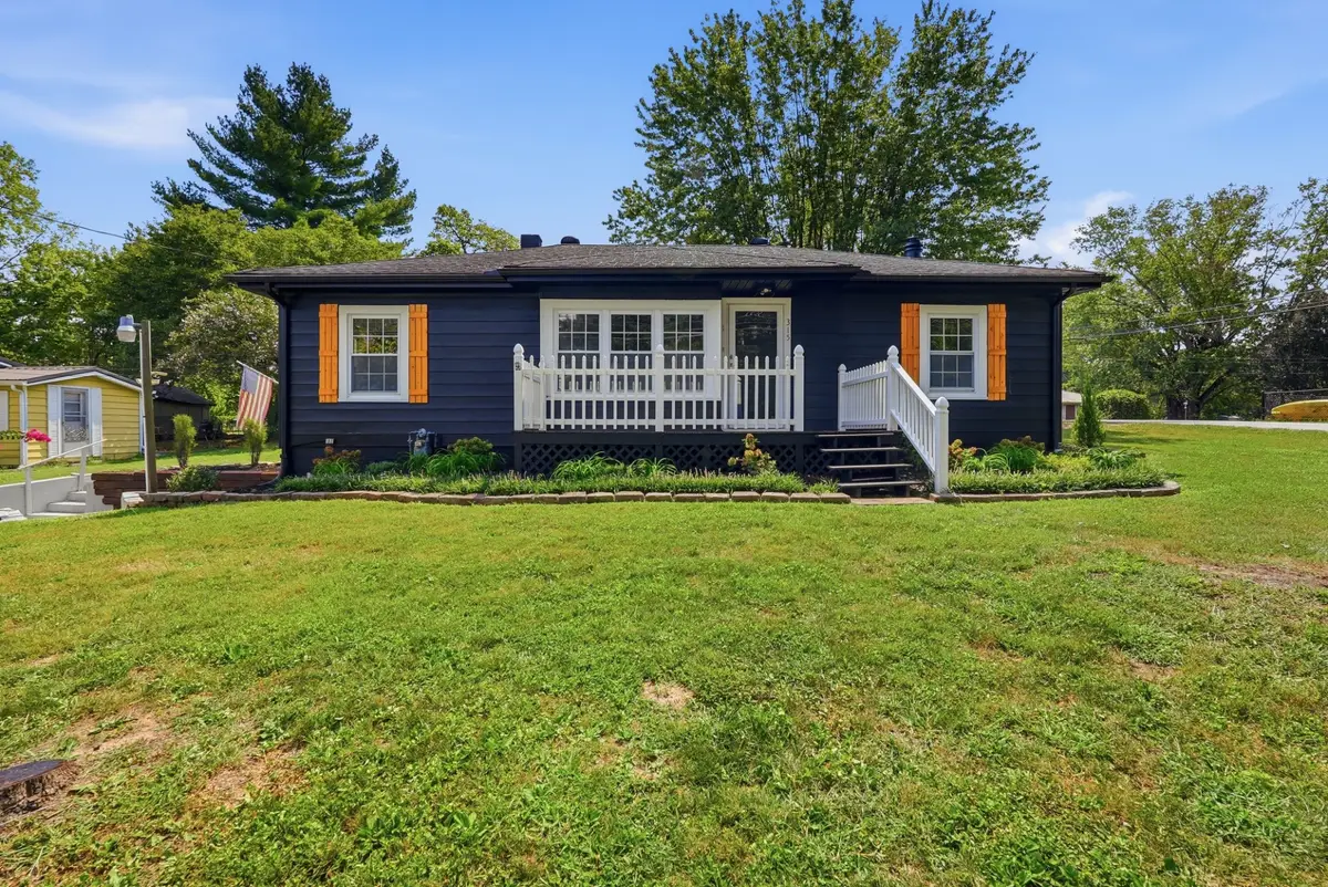 315 Old Morrison Rd, McMinnville, TN 37110 - #1