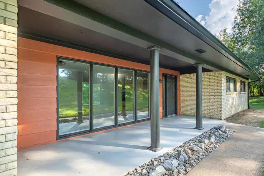 301 Sanford Ln, Lawrenceburg, TN 38464 - #3