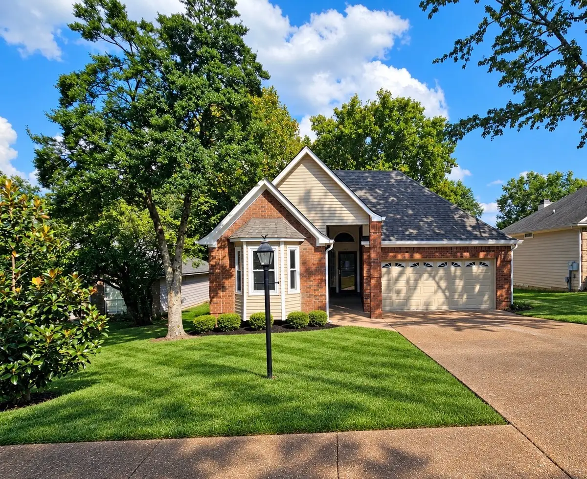 2760 Fleet Dr, Hermitage, TN 37076 - #1