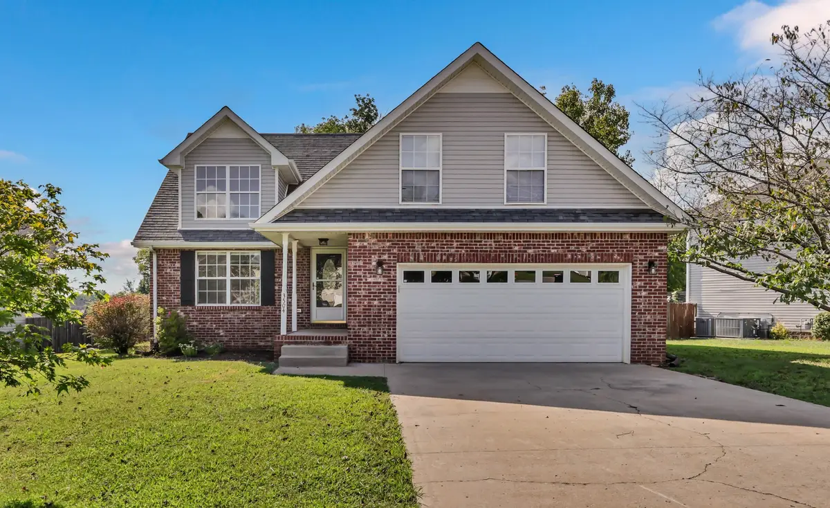 3504 Clover Hill Dr, Clarksville, TN 37043 - #1