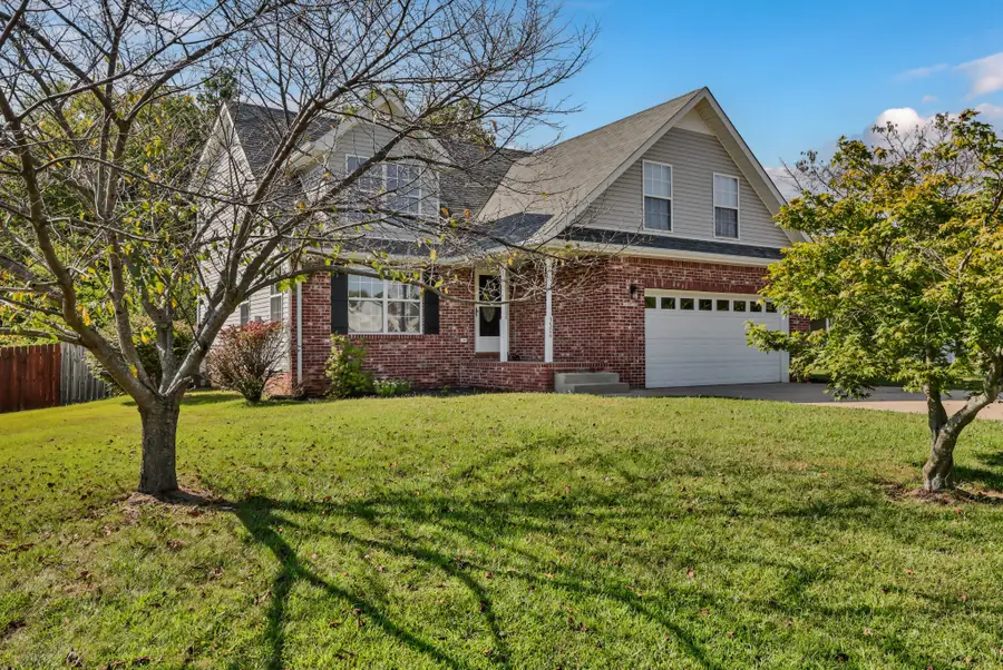 3504 Clover Hill Dr, Clarksville, TN 37043 - #2