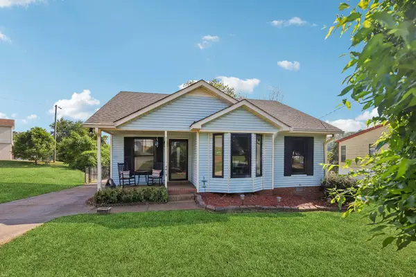 4413 Falling Leaf Ln, Nashville, TN 37207