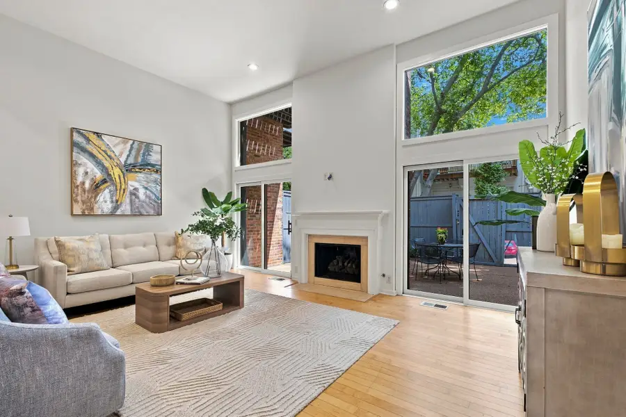 115 Hampton Pl #115, Nashville, TN 37215 - #3