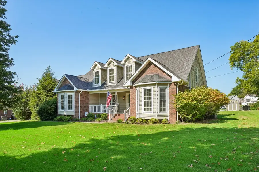 103 Green Meadows Dr, Hendersonville, TN 37075 - #2