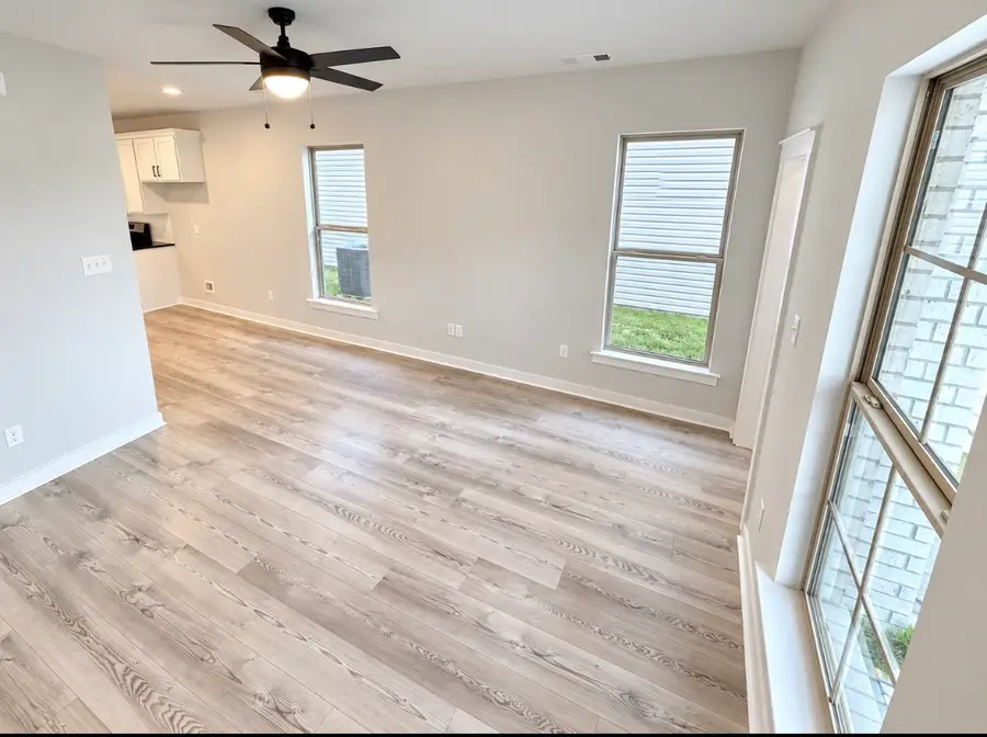 110 Florence Cove, Burns, TN 37029 - #3