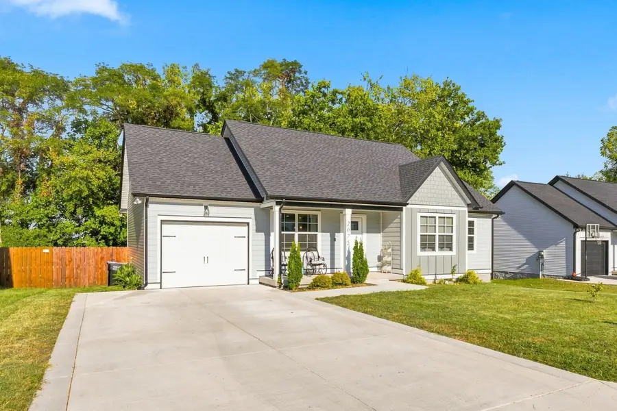 2075 Justice St, Greenbrier, TN 37073 - #2