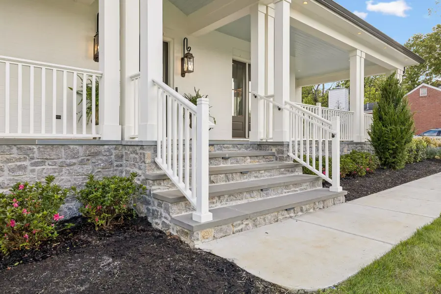 2301 Warfield Ln, Nashville, TN 37215 - #3