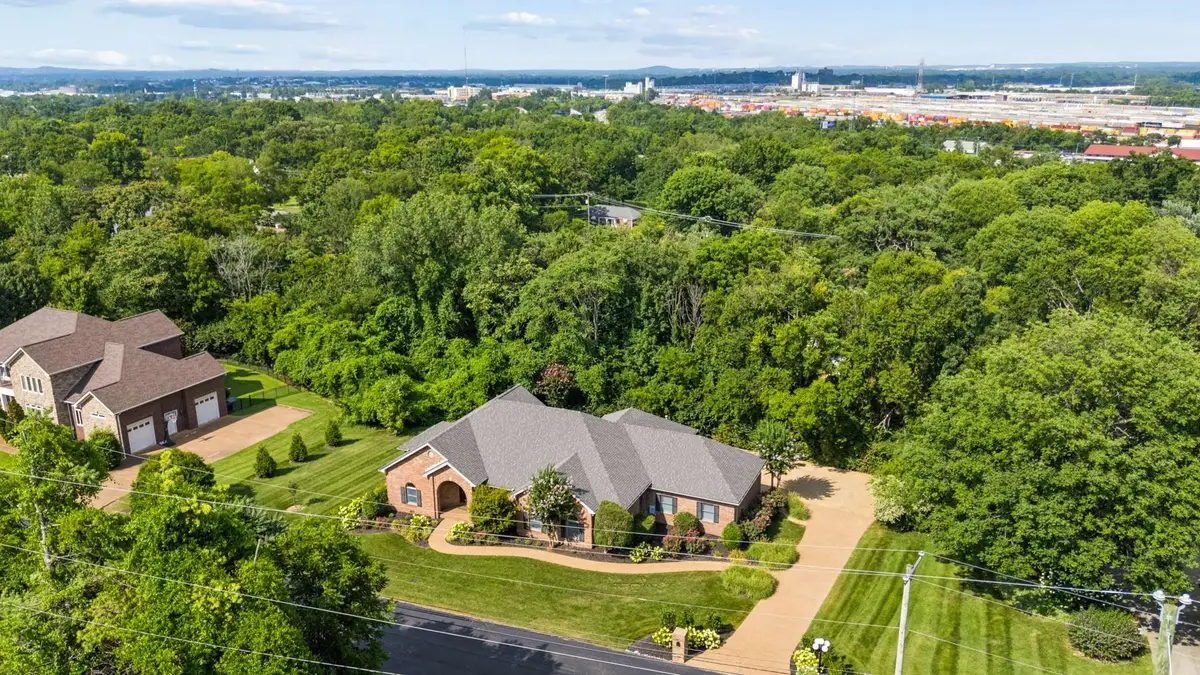 770 Peach Orchard Dr, Nashville, TN 37204 - #1