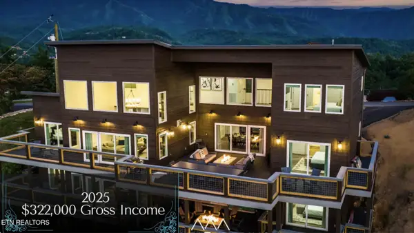 712 Bear Walk Way, Gatlinburg, TN 37738