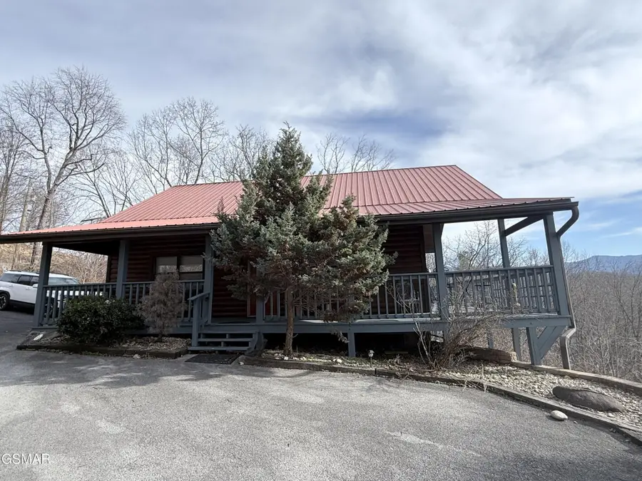 3767 Old Mountain Raod Road, Sevierville, TN 37876 - #3