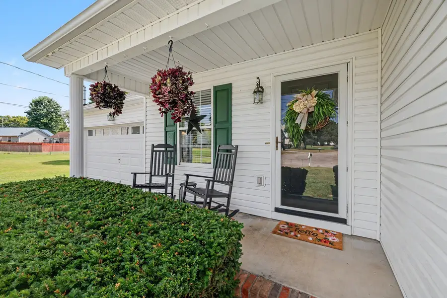 718 Paige Ct, Columbia, TN 38401 - #2