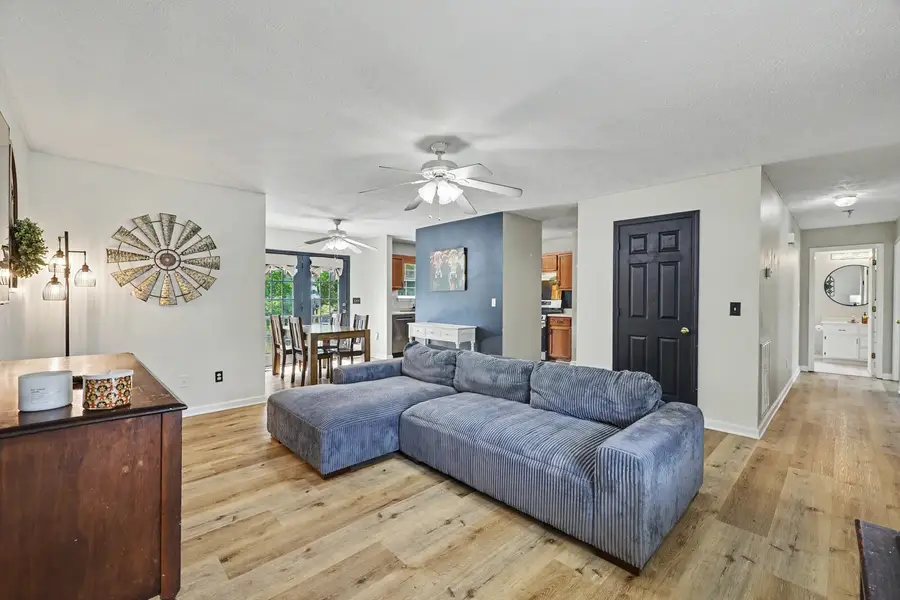 718 Paige Ct, Columbia, TN 38401 - #3