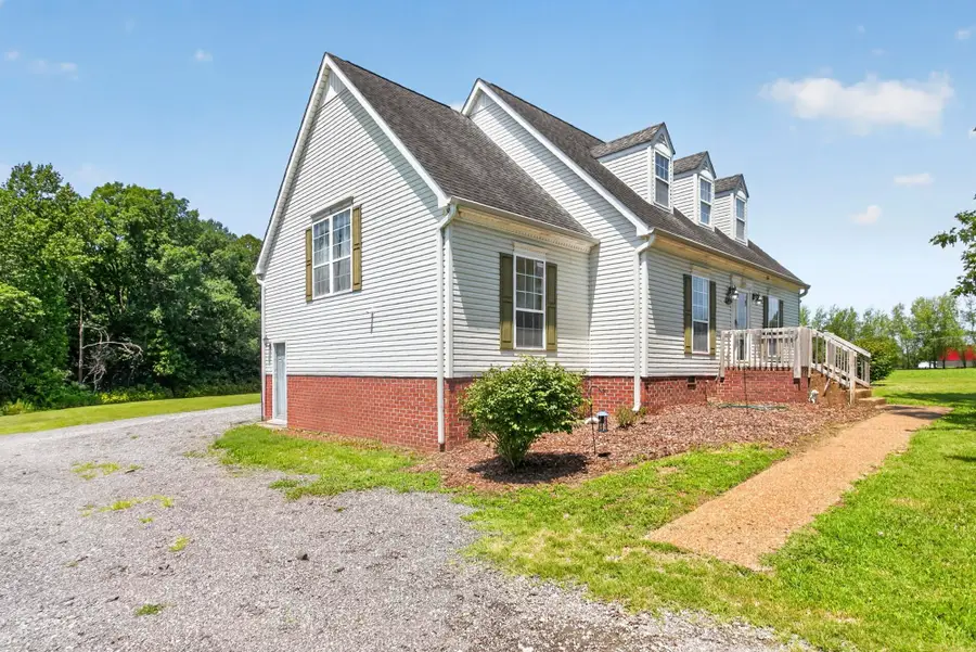 2558 S Mount Pleasant Rd, Greenbrier, TN 37073 - #3