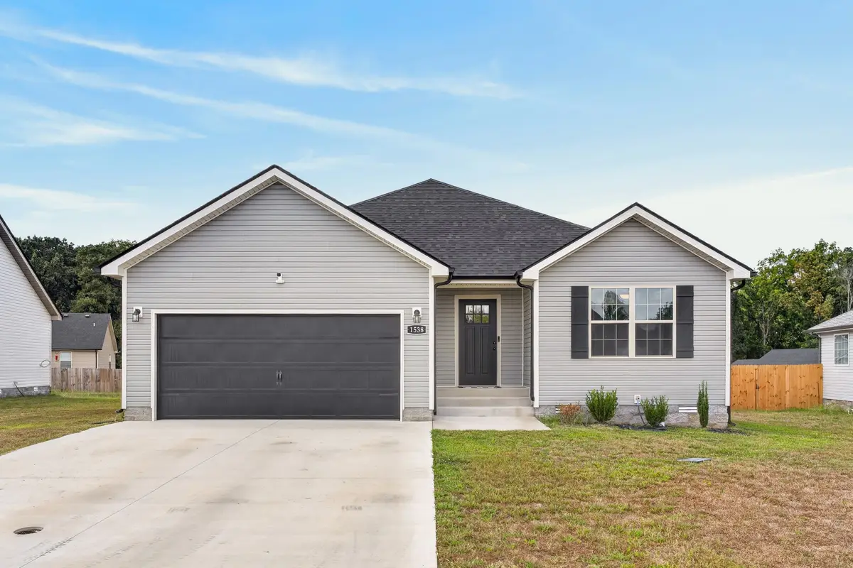 1538 Fredrick Dr, Clarksville, TN 37042 - #1
