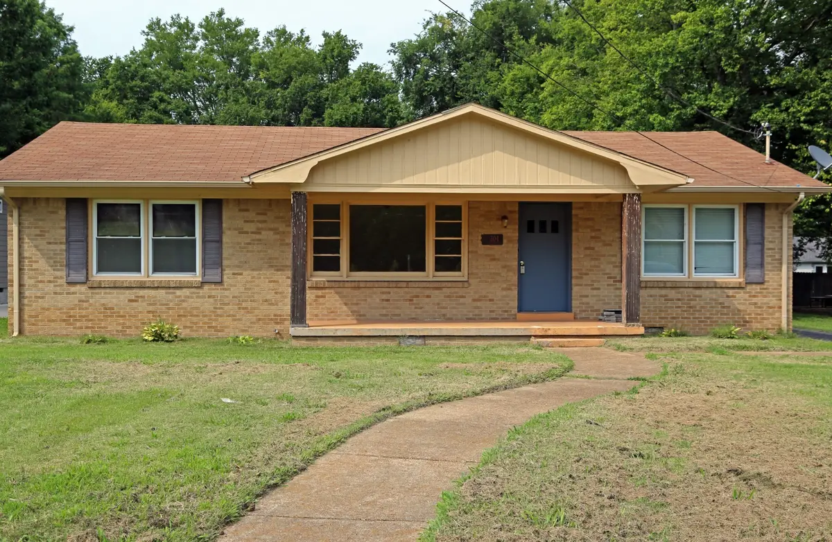 304 Hay Long Ave, Mount Pleasant, TN 38474 - #1
