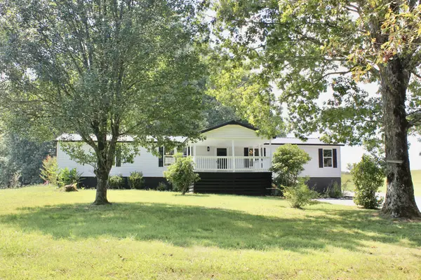 2745 Summerfield Rd, Monteagle, TN 37356