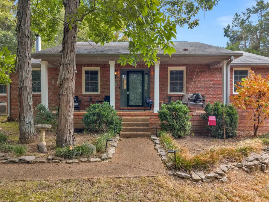 2217 Quarry Rd, Mount Juliet, TN 37122 - #2
