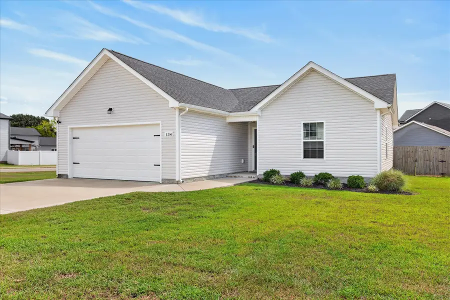 134 Monaghan Dr, Clarksville, TN 37042 - #2